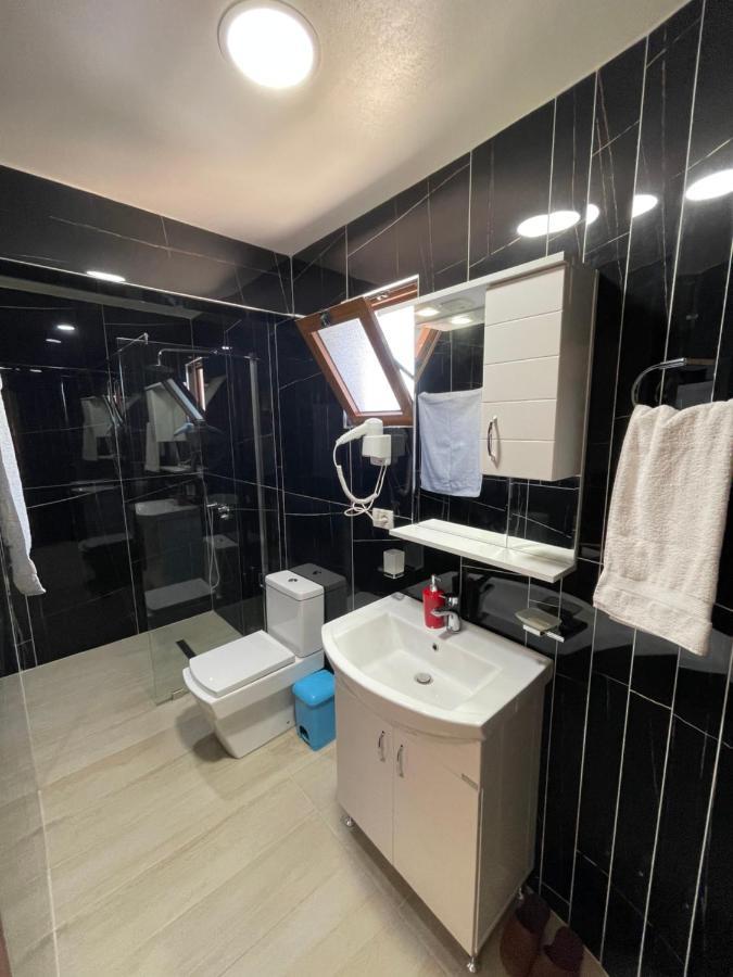 Marea Hotel Ksamil Ngoại thất bức ảnh